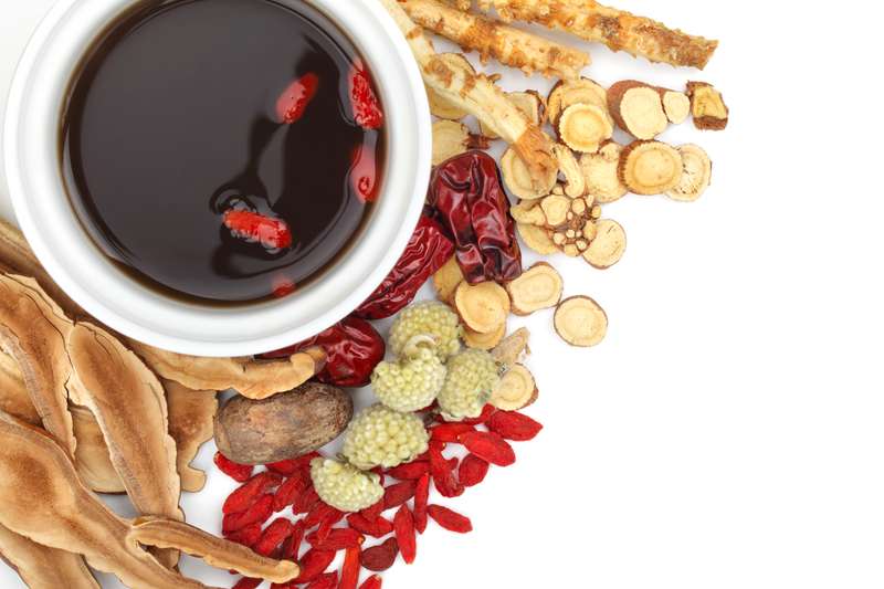 7 lợi ích của việc hỗ trợ điều trị bệnh bằng Đông y