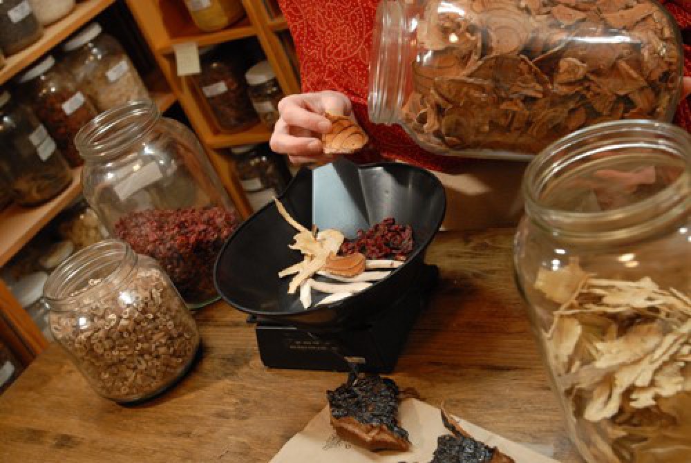 Các thủ thuật về bào chế thuốc phiến